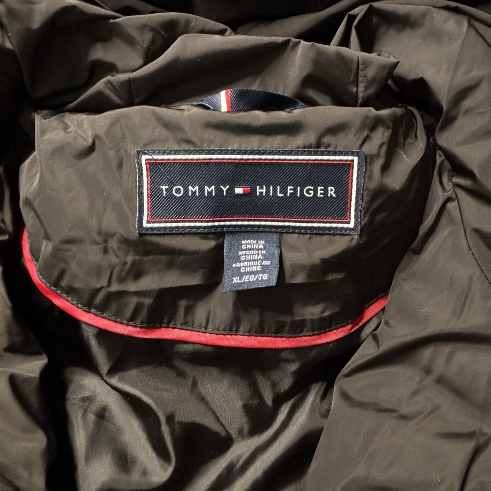Tommy Hilfiger Women's Black Heavy Weight Puffer Jacket Hooded Faux Fur Size XL - Picture 4 of 13